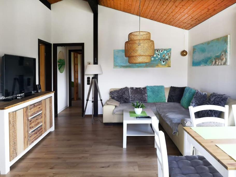 Ferienhaus Lena Im Sauerland Direkt Am Hennesee Meschede Exterior foto